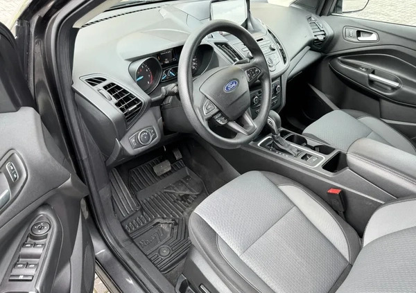 Ford Escape cena 59900 przebieg: 44000, rok produkcji 2018 z Nowogard małe 106